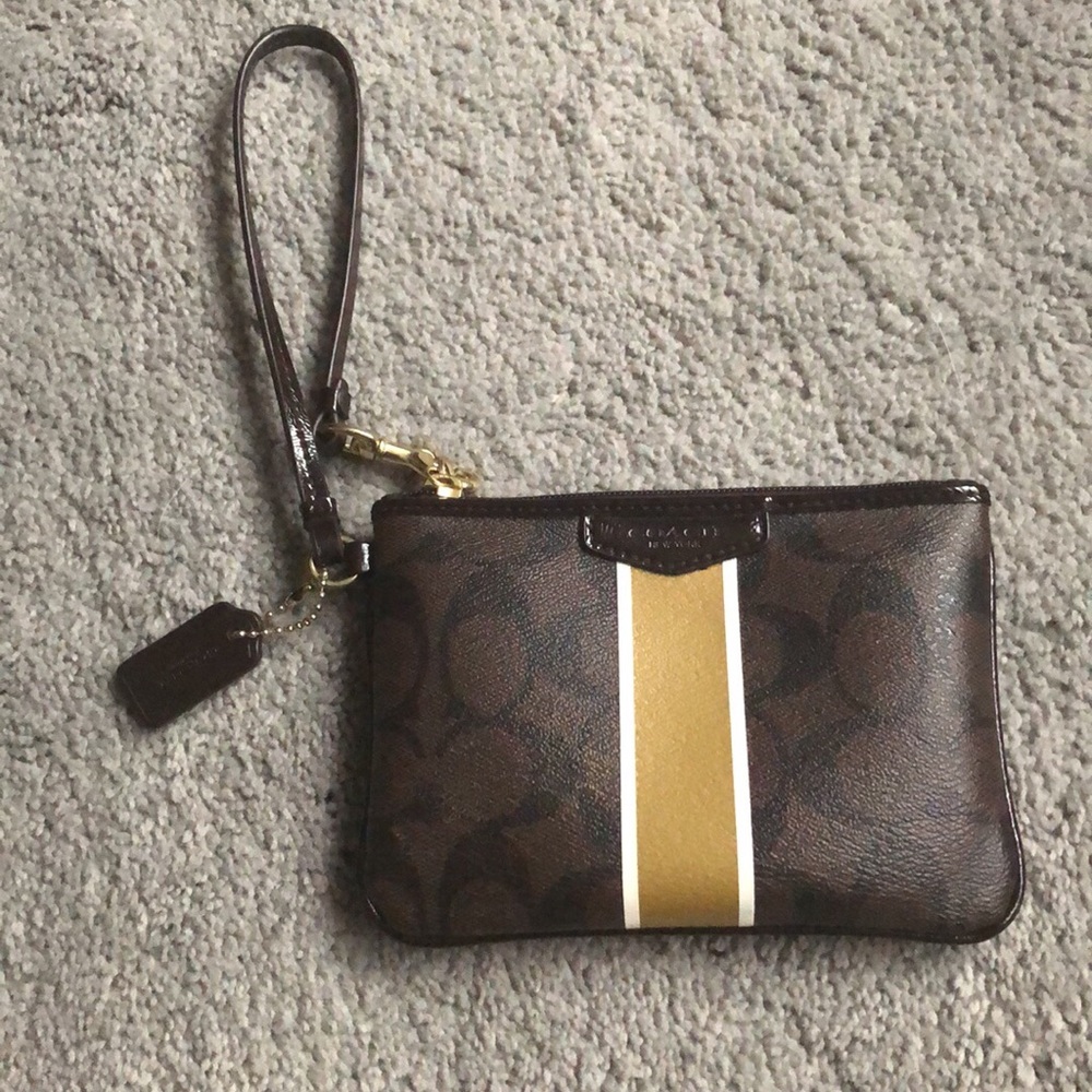 Brand new coach Wristlet
